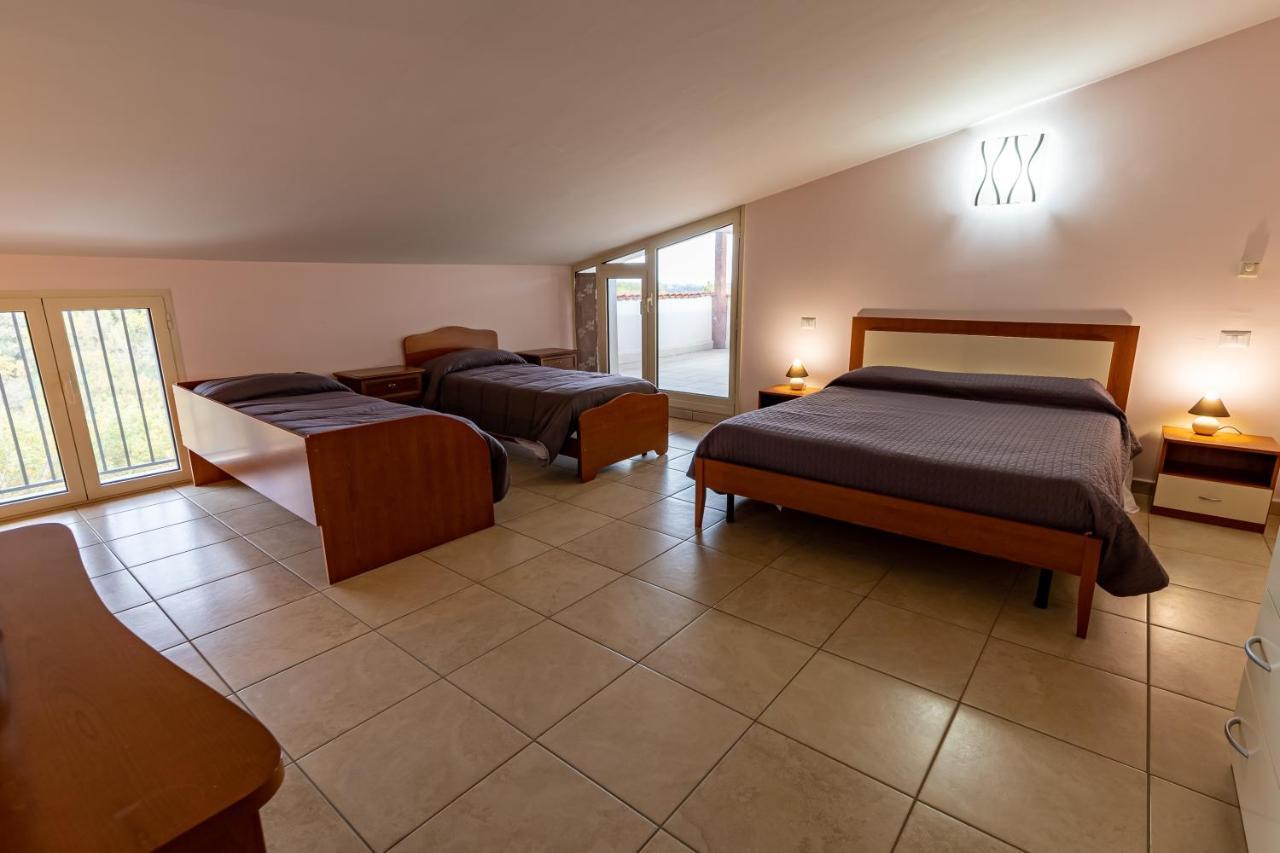 Castel Sant'Elia Il Contado B&B מראה חיצוני תמונה