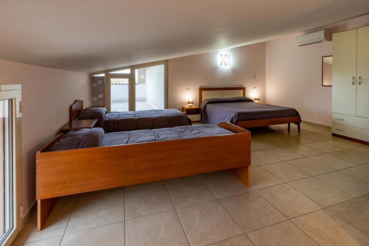 Castel Sant'Elia Il Contado B&B מראה חיצוני תמונה